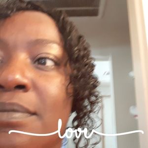 Meet your Posher, Vera